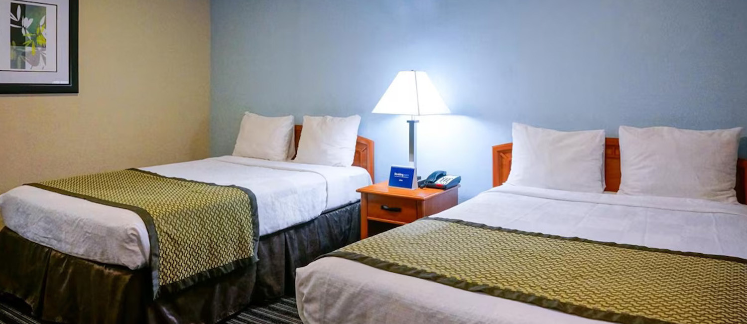 Check Out Hotel Parmani